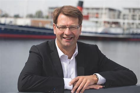 Photo du maire de Dunkerque et Ministre du logement Vergriete Patrice